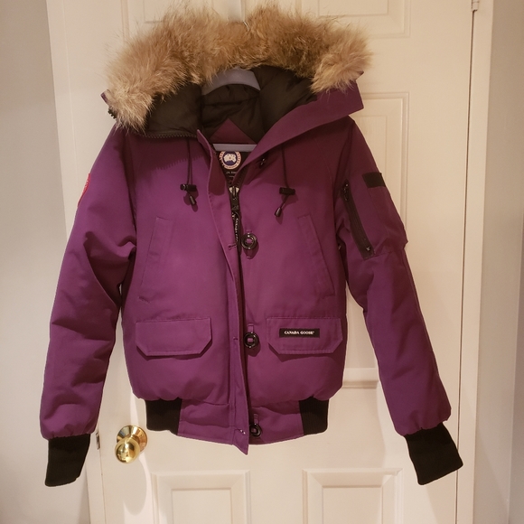 🌼SOLD🌼Canada Goose Chilliwack Bomber jacket size small, limited edition purple - Picture 5 of 15